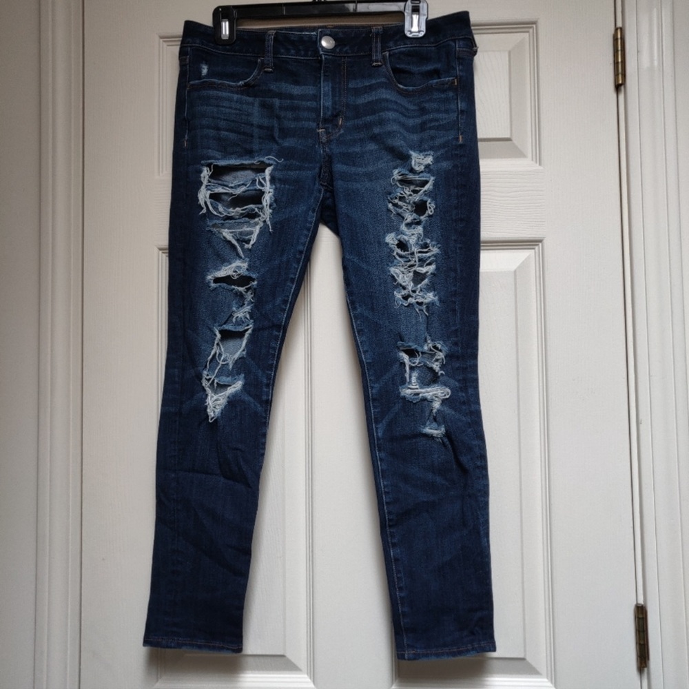 American Eagle Outfitters 360 Distressed Jegging